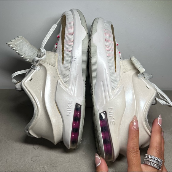 KD 7 Aunt Pearl - Picture 4 of 5